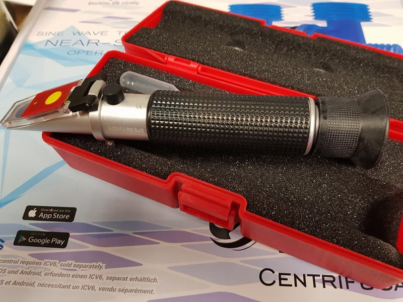 Salinity Refractometer with LED Light-1
